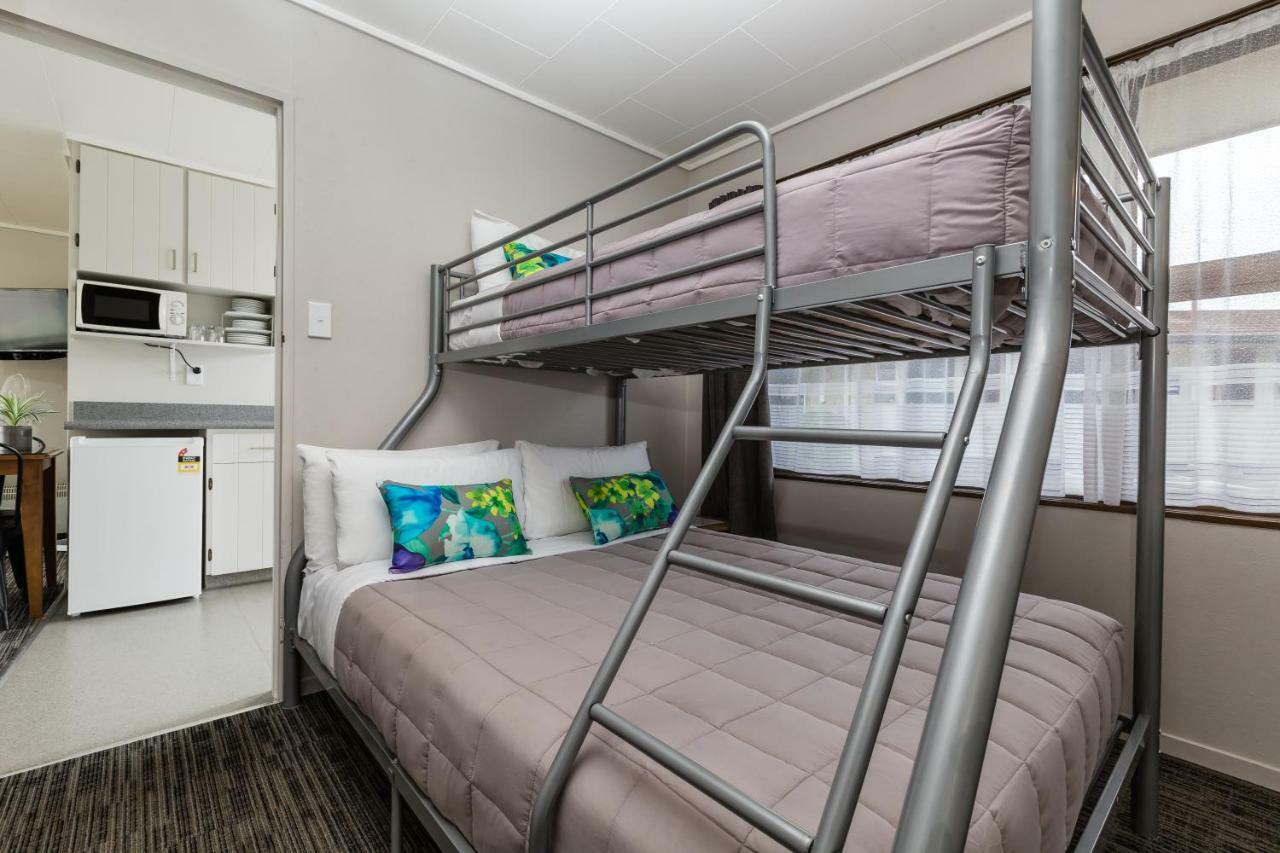 Cherry Grove Motel Havelock North Extérieur photo