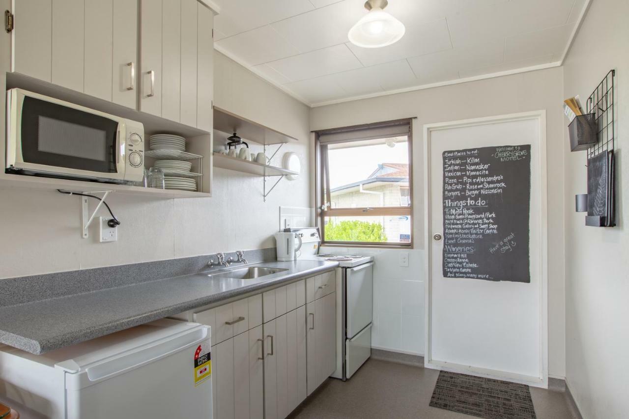 Cherry Grove Motel Havelock North Extérieur photo